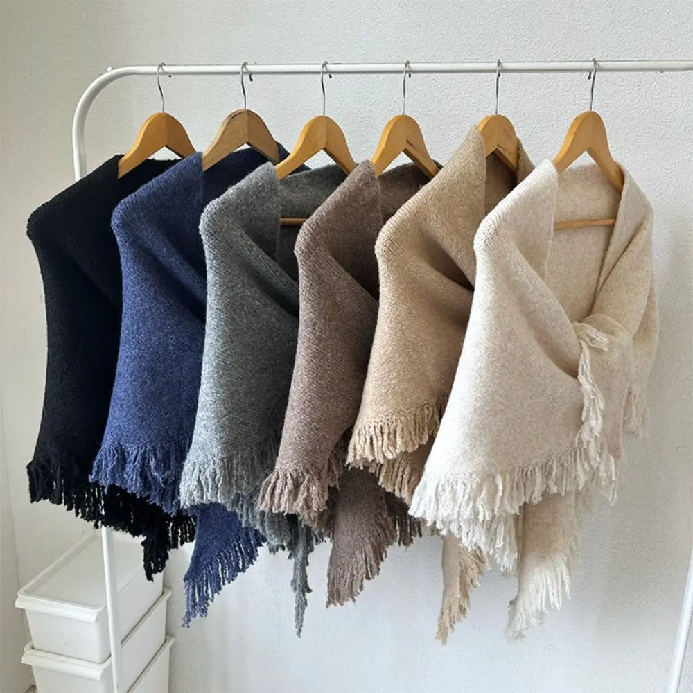 High Quality Winter Triangle Shawls